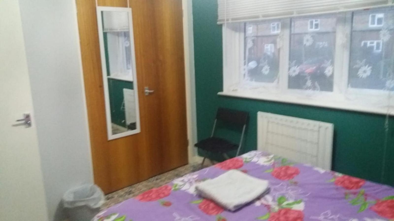 Spacious Double Room Located Within Walking Distance To Seaside And Town 多佛尔 外观 照片